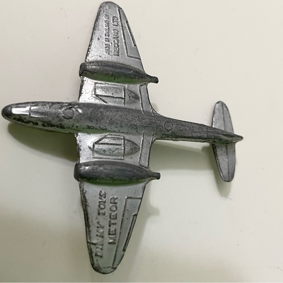 Dinky Toys Jet Aircraft Diecast Airplane - Picture 7 of 10
